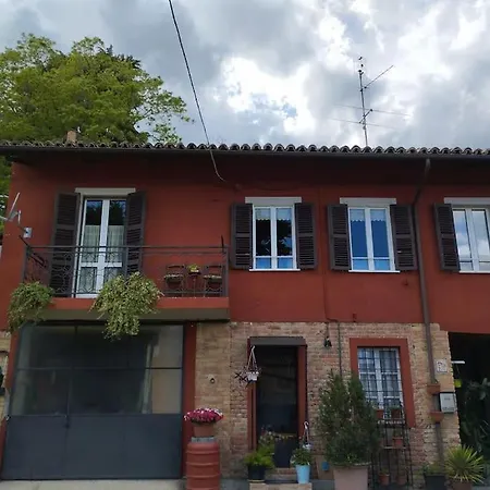 Ca' D'la Nona Casa Con Giardino Vakantiehuis *