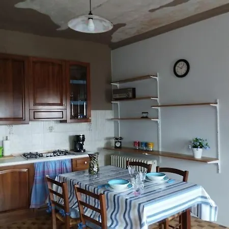 Ca' D'la Nona Casa Con Giardino *