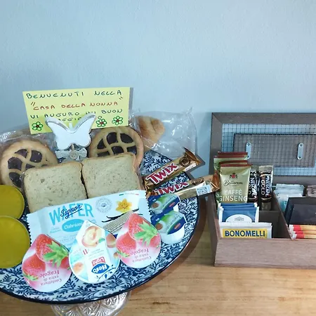 Ca' D'la Nona Casa Con Giardino *