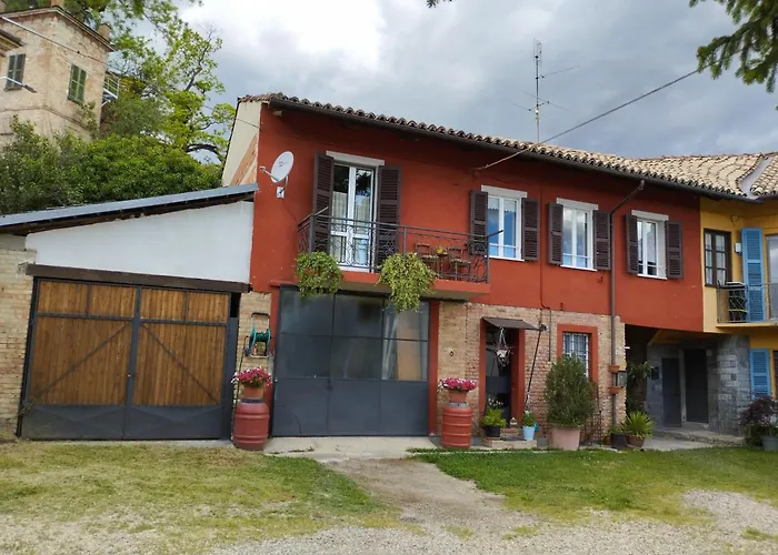 Feriehus Ca' D'la Nona Casa Con Giardino *